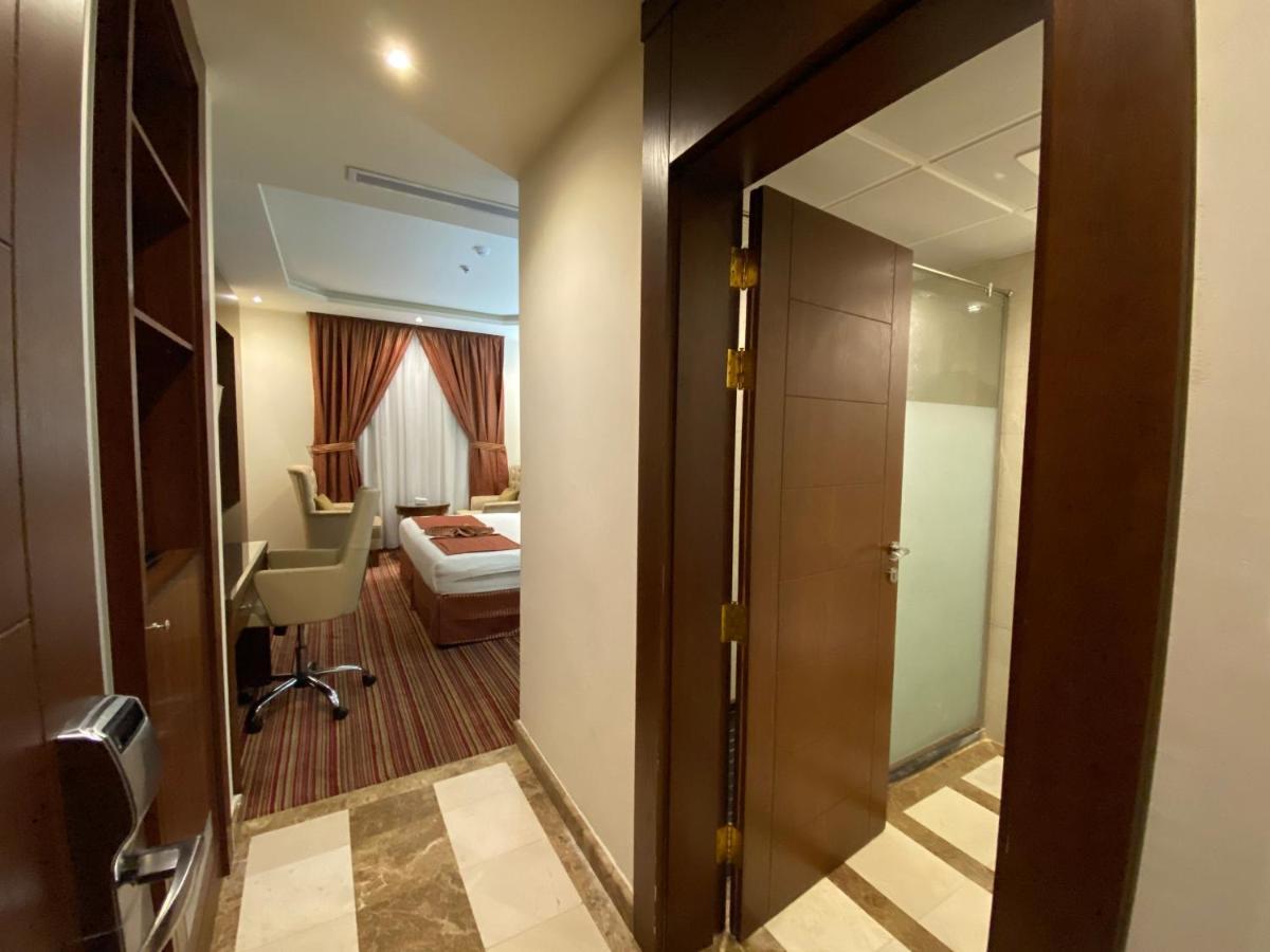 La Defence Blue Hotel Jeddah Ngoại thất bức ảnh